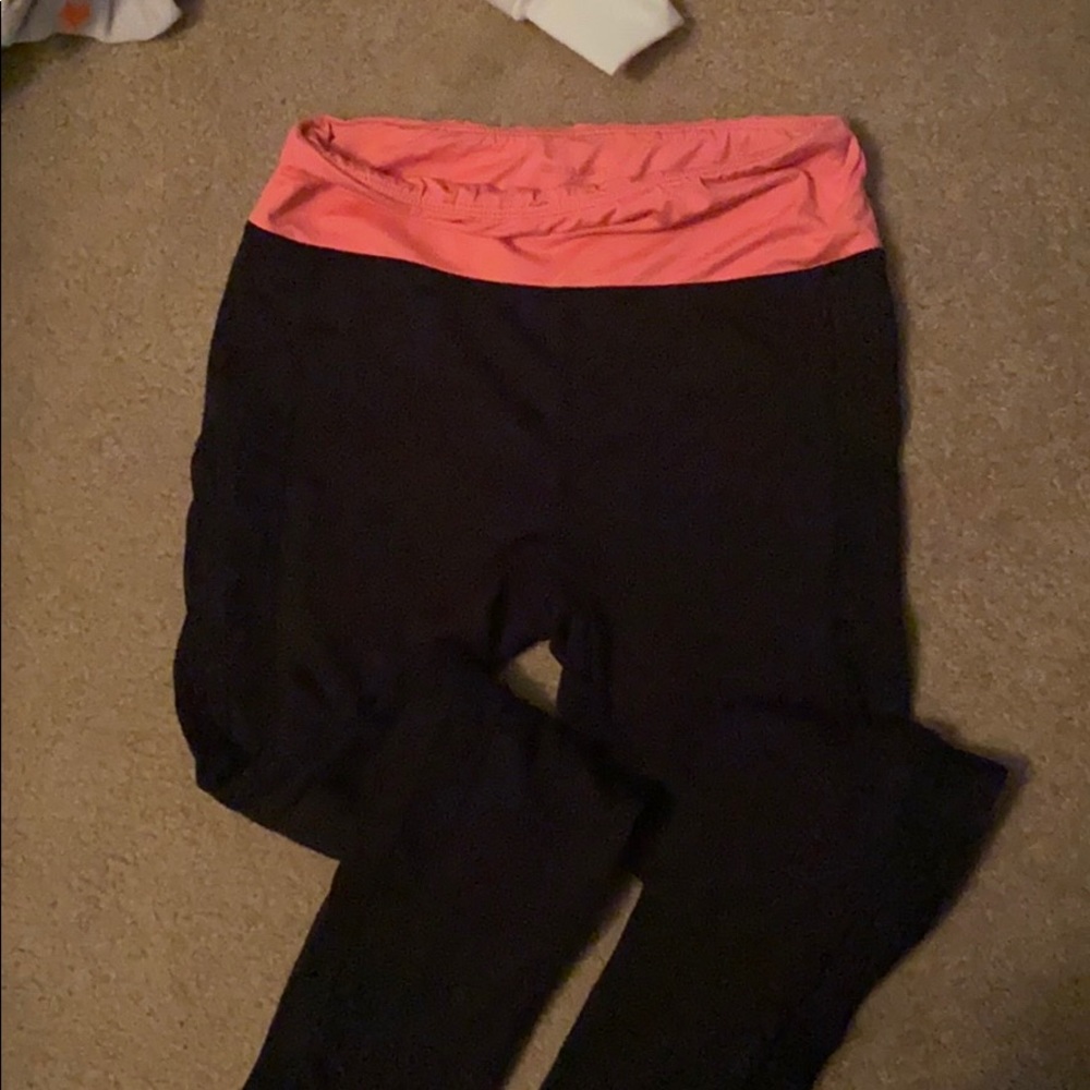 Black leggings